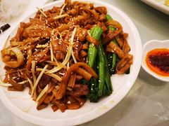 干炒牛河-广州酒家(昌岗地铁站店)
