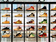 -Air Jordan(世贸天阶店)