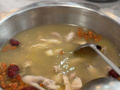 -光头药膳鸡(莱茵小镇店)