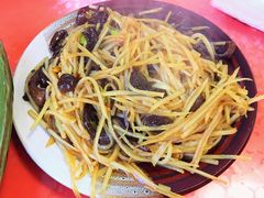 山蘑土豆丝-鑫淼馫农家乐餐馆