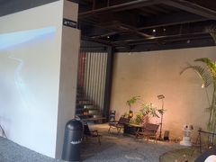 -J Create城市露营咖啡·简餐·宠物(上海动物园店)