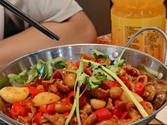干锅肥肠-聚味罗记大排檔·鲜鱼杂·甲鱼煲•龙虾馆(科学馆店)