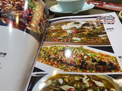 -自贡盐帮菜·玩辣餐厅(樱花园西街店)