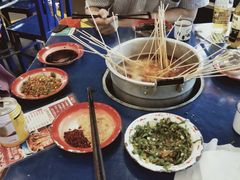 -马路边边 传媒大学店