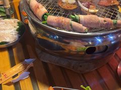 -叽叽扎扎烤肉场(生态城万达店)