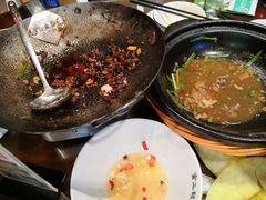 -富正毅三下锅·湘西韵味(天门山索道店)