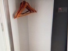 -吾遇酒店(深圳火车站罗湖口岸店)