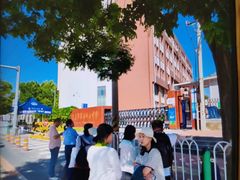 -大连市第七十七中学
