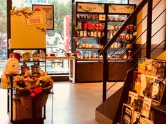 -星巴克(湖州凤凰时代广场店)