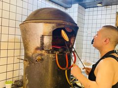 -三兄弟高炉烧饼