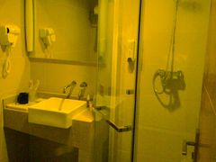 卫生间-宜必思酒店(扬州文昌阁店)