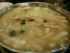 -罗记又添缘竹荪山药鸡·野生菌火锅(西园南路店)