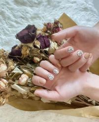 -Nail Romance·美甲罗曼史