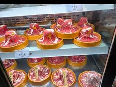 -雍容荟帝王蟹活龙虾展台自助(IFS黑金店)
