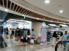 -第一绮丽次元街区