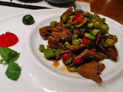 -哈拉海和牛主题餐厅(哈西店)