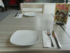 -必胜客(大坪英利店)