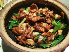 -八府香鸭·啫啫煲(华山路店)