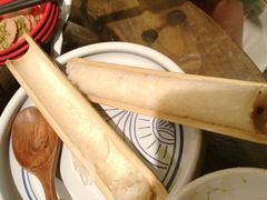 -云海肴·汽锅鸡·云南菜(天山百盛优客店)