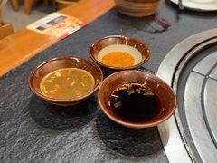 -阿山卓·野生菌火锅·纳西火塘烤肉