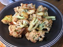 -蜜桃餐厅·伴山(湖滨商业街店)