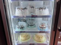-DQ·蛋糕·冰淇淋(大宁国际商业广场店)