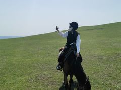 -额尔古纳黑山头绿野马帮骑马场