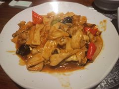 -萨拉伯尔(燕莎友谊商城店)