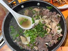 -大众跷脚牛肉馆·非遗传承单位(峨眉山店)
