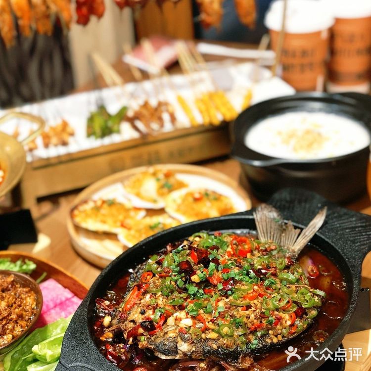 上海最大的烧烤店来银亭路啦，这缸烤的味道真是绝了！ 