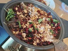 -严记小天府酸菜鱼(西四路店)