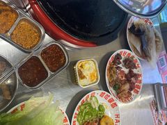 -哈哈碳都·牛肋条无限自助烤肉(宝龙店)