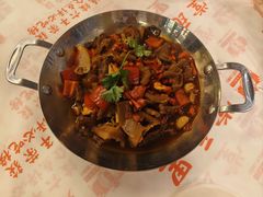 临川牛杂-堂瓦里·33年传统赣菜(第一街区店)