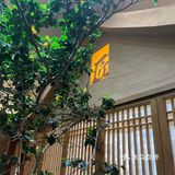 武汉市东湖新技术开发区光谷大道与关南园一路交汇处