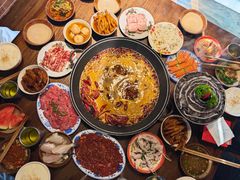 -萍姐火锅·公路夜市(武汉首店)