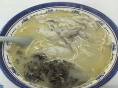 招牌黄鱼面-明呈黄鱼面馆(斜土路店)