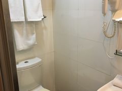 -上海徐汇瑞峰酒店