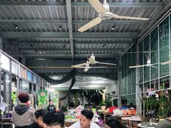 大堂-亚龙湾8号(丁村万人海鲜广场店)