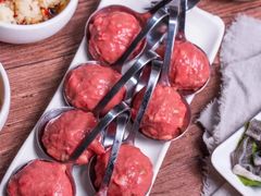 手打牛肉丸-名门潮牛·鲜牛肉海鲜火锅.烧烤自助餐厅(诚丰广场店)