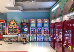 -利奥梦幻主题乐园(爱琴海购物公园店)
