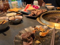 -铭牛烧肉·和牛海鲜自助(高新月牙湖店)