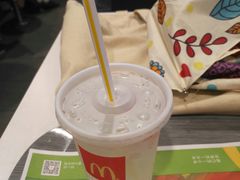 椰子水饮-麦当劳(金桥店)