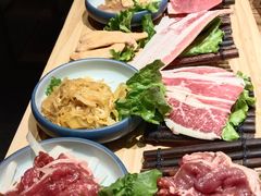 -明洞阿姨·韩式酱蟹烤肉·创意料理(三元桥店)