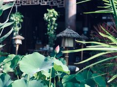 -墨居上隐·院子里火锅(峨眉店)