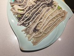 -二荆条·蜀鲜汇城市森林火锅