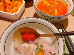 -耶里夏丽·丝路国际·新疆餐厅(浦东区东方路店)
