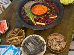 -黄潇洒老火锅(九眼桥宏济巷店)