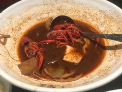 -龙巢盱眙龙虾·牛蛙·烧烤宵夜(八卦岭店)