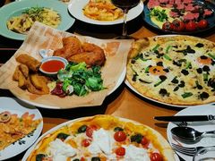 -JINNS锦时 steak&pizza(浸信会礼拜堂旧址店)