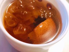 冰糖桃胶炖雪梨-初蓉丨遇见新川菜(亲贤街荣耀店)